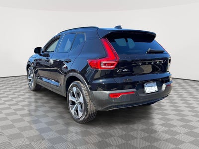 2026 Volvo XC40 Plus, B5 AWD Gas (mild hybrid), Dark