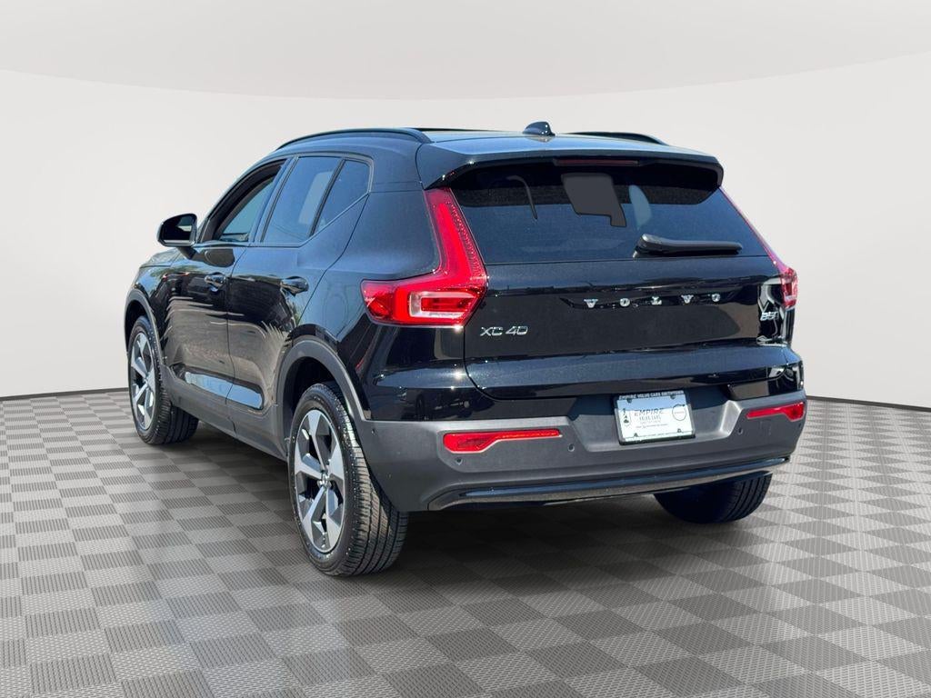 2026 Volvo XC40 Plus, B5 AWD Gas (mild hybrid), Dark