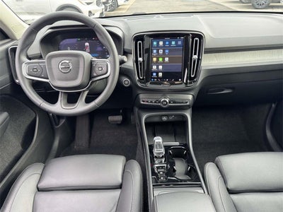 2025 Volvo XC40 B5 Plus Dark Theme