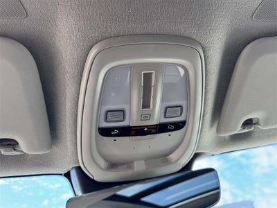 2026 Volvo XC40 Plus, B5 AWD Gas (mild hybrid), Dark