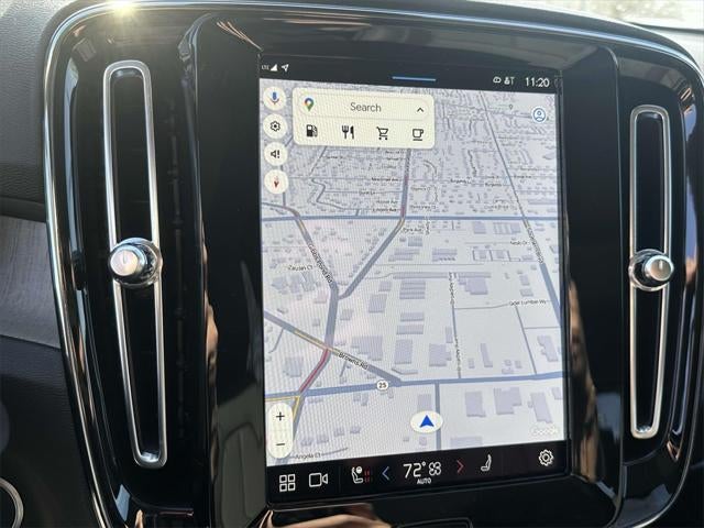 2024 Volvo XC40 B5 Plus Bright Theme