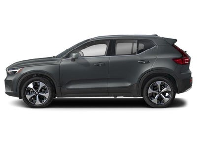 2025 Volvo XC40 B5 Plus Bright Theme