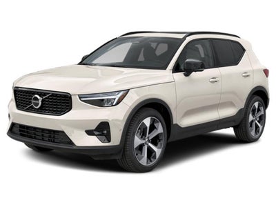 2026 Volvo XC40 Core, B5 AWD Gas (mild hybrid), Dark