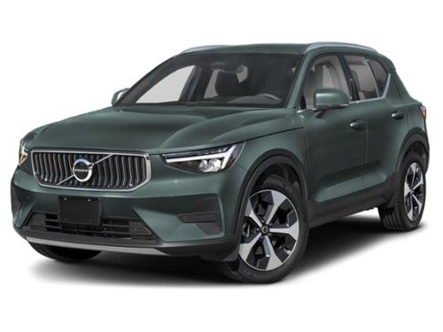 2026 Volvo XC40 Core, B5 AWD Gas (mild hybrid), Dark