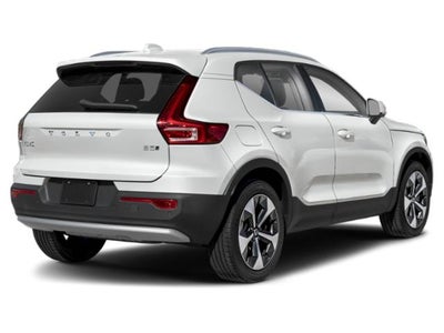 2026 Volvo XC40 Core, B5 AWD Gas (mild hybrid), Dark