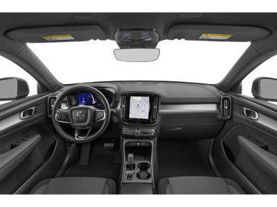 2024 Volvo XC40 B5 Core Dark Theme