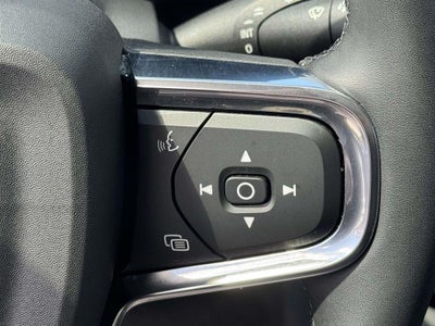 2024 Volvo XC40 B5 Plus Dark Theme