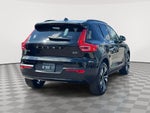 2024 Volvo XC40 B5 Plus Dark Theme