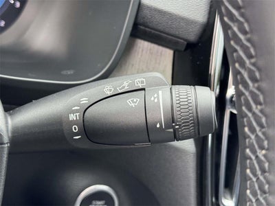 2023 Volvo XC40 B5 Plus Bright Theme