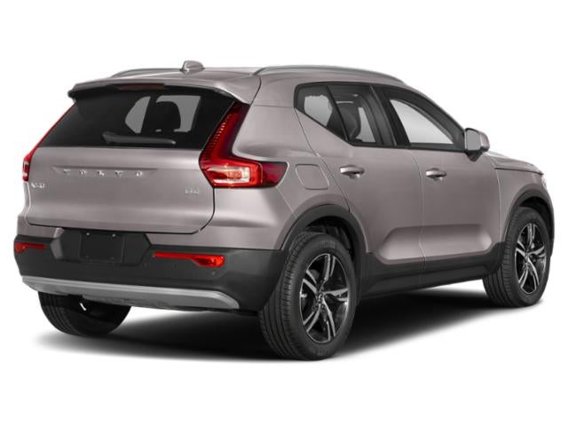 2023 Volvo XC40 B5 Plus Bright Theme