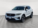 2023 Volvo XC40 B5 Plus Bright Theme