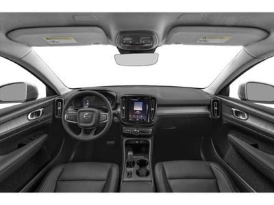 2023 Volvo XC40 B5 Plus Dark Theme