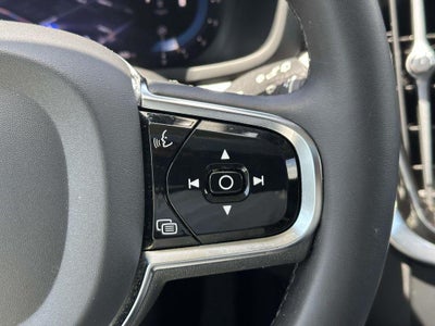 2024 Volvo V60 Cross Country B5 Ultimate