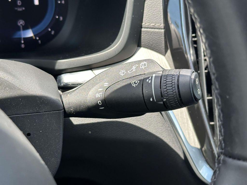 2024 Volvo V60 Cross Country B5 Ultimate