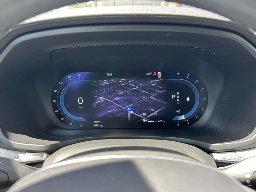 2024 Volvo V60 Cross Country B5 Ultimate