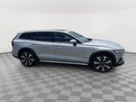 2024 Volvo V60 Cross Country B5 Ultimate