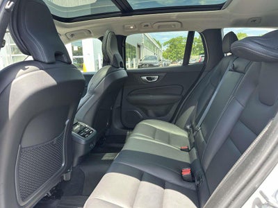 2024 Volvo V60 Cross Country B5 Ultimate