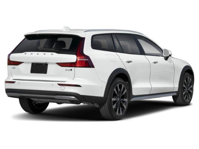 2026 Volvo V60 Cross Country Plus, B5 AWD Gas (mild hybrid)
