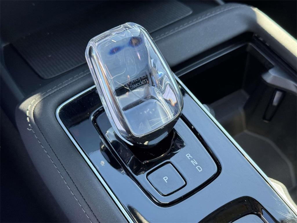 2025 Volvo XC90 B5 Plus 7-Seater