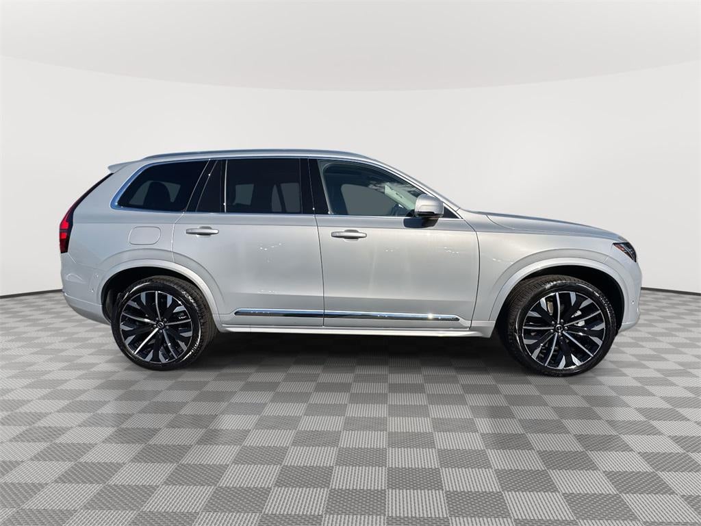 2025 Volvo XC90 B5 Plus 7-Seater