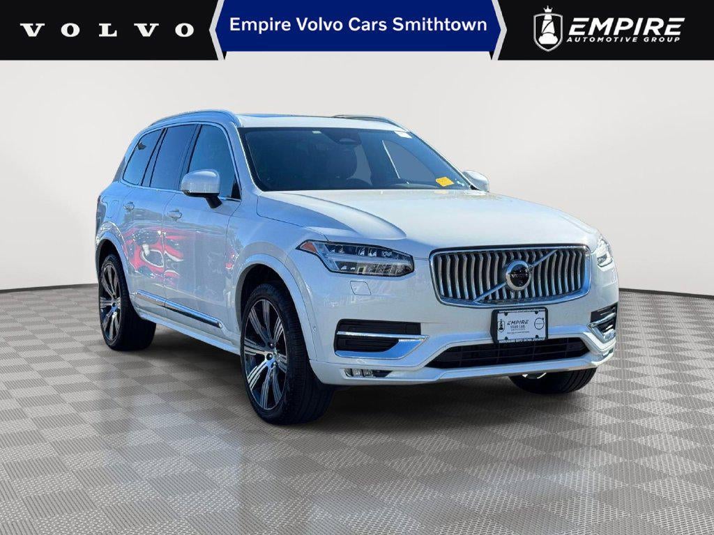 2025 Volvo XC90 B5 Plus