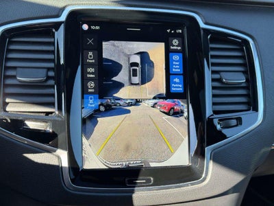 2025 Volvo XC90 B5 Plus