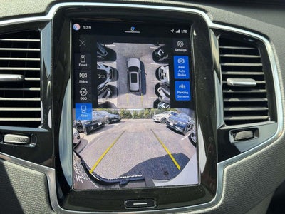2025 Volvo XC90 B5 Plus
