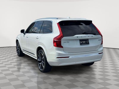 2025 Volvo XC90 B5 Plus