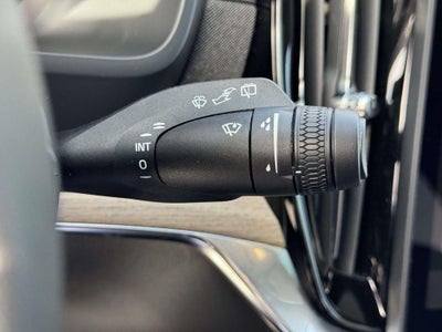 2026 Volvo XC90 Plus, B5 AWD Gas (mild hybrid), Gasoline, Bright, 7 Seats