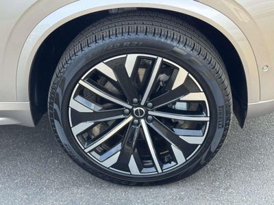 2026 Volvo XC90 Plus, B5 AWD Gas (mild hybrid), Gasoline, Bright, 7 Seats