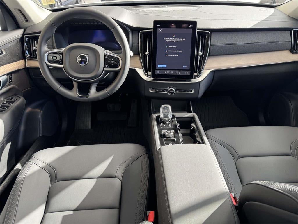 2026 Volvo XC90 Plus, B5 AWD Gas (mild hybrid), Gasoline, Bright, 7 Seats