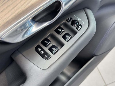 2026 Volvo XC90 Plus, B5 AWD Gas (mild hybrid), Gasoline, Bright, 7 Seats