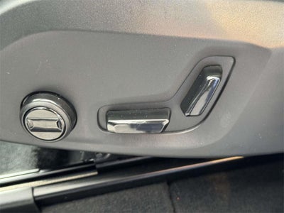 2026 Volvo XC90 Plus, B5 AWD Gas (mild hybrid), Gasoline, Bright, 7 Seats