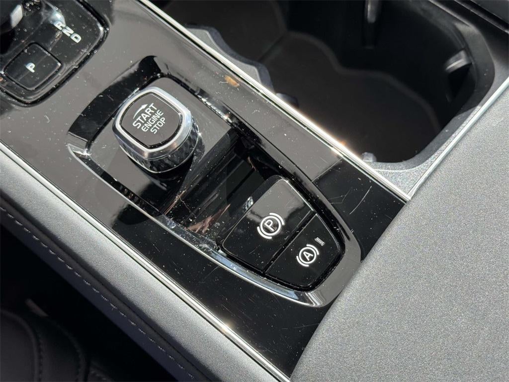 2026 Volvo XC90 Plus, B5 AWD Gas (mild hybrid), Gasoline, Bright, 7 Seats