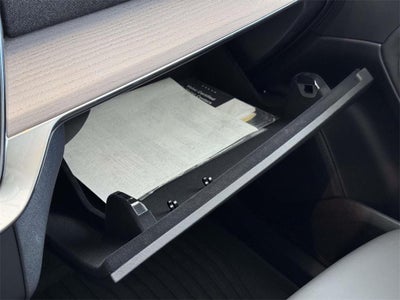 2026 Volvo XC90 Plus, B5 AWD Gas (mild hybrid), Gasoline, Bright, 7 Seats