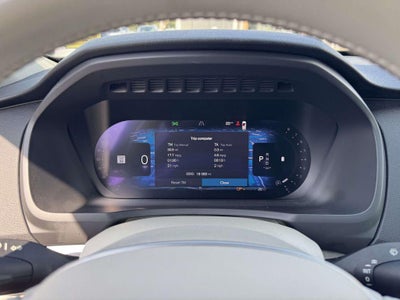 2025 Volvo XC90 B5 Core
