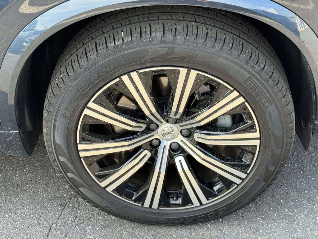 2025 Volvo XC90 B5 Core