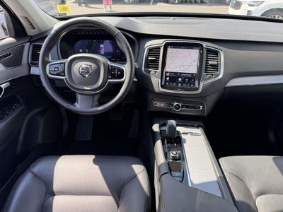 2025 Volvo XC90 B5 Core