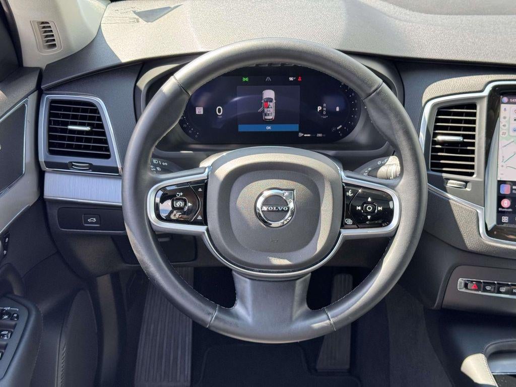 2025 Volvo XC90 B5 Core