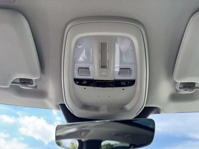 2025 Volvo XC90 B5 Core
