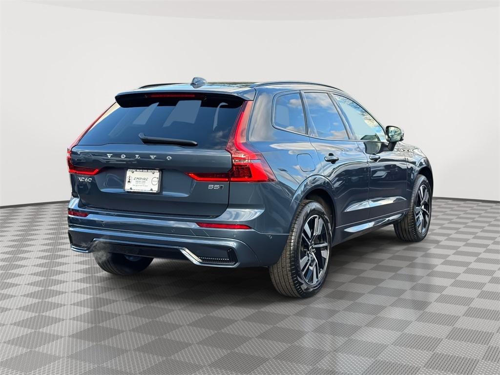 2026 Volvo XC60 B5 Plus