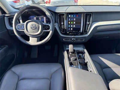 2025 Volvo XC60 B5 Plus