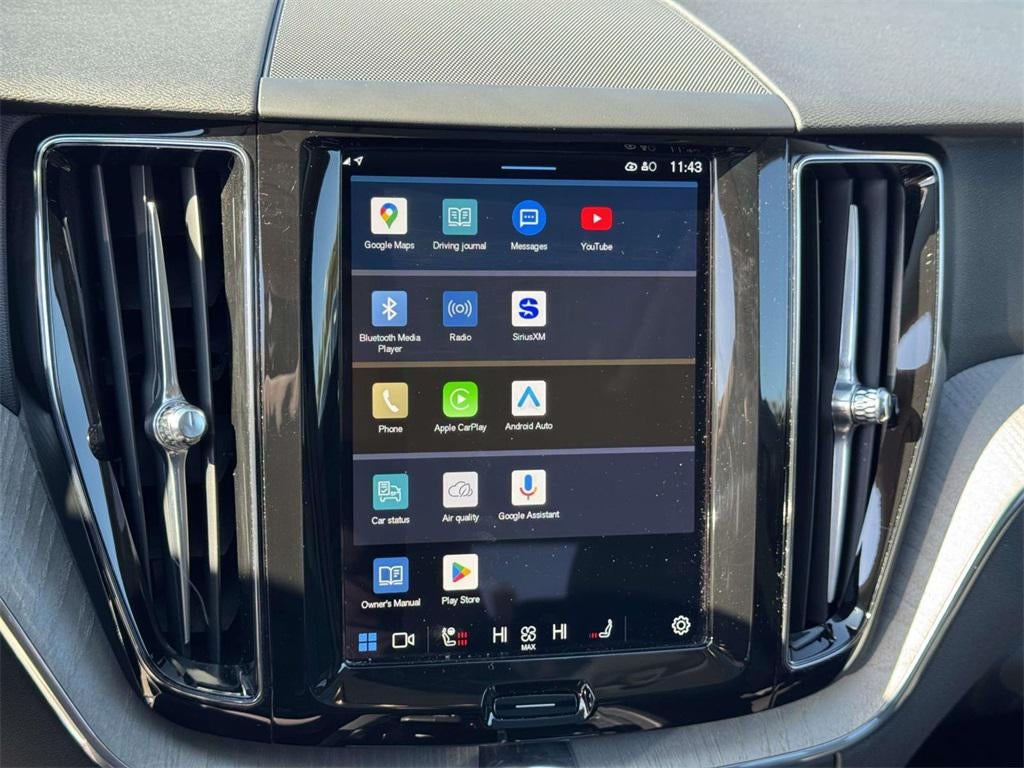 2025 Volvo XC60 B5 Plus