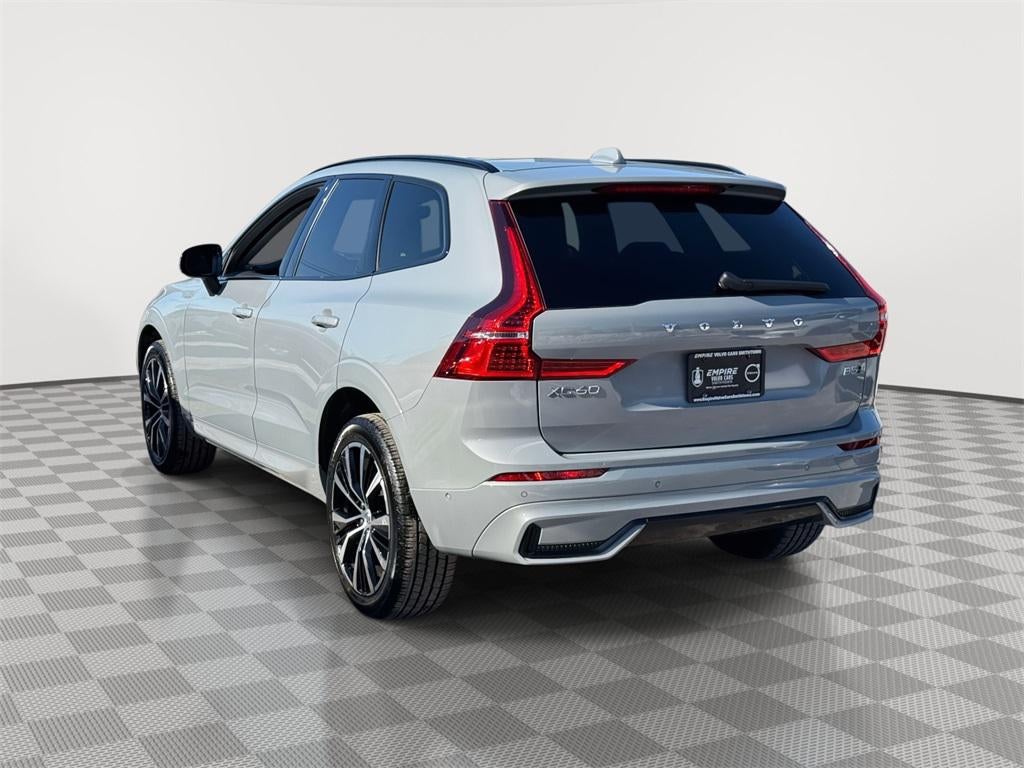 2025 Volvo XC60 B5 Plus