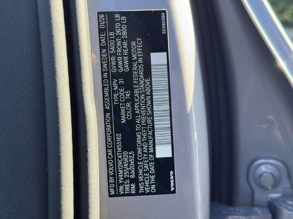 2026 Volvo XC60 B5 Plus