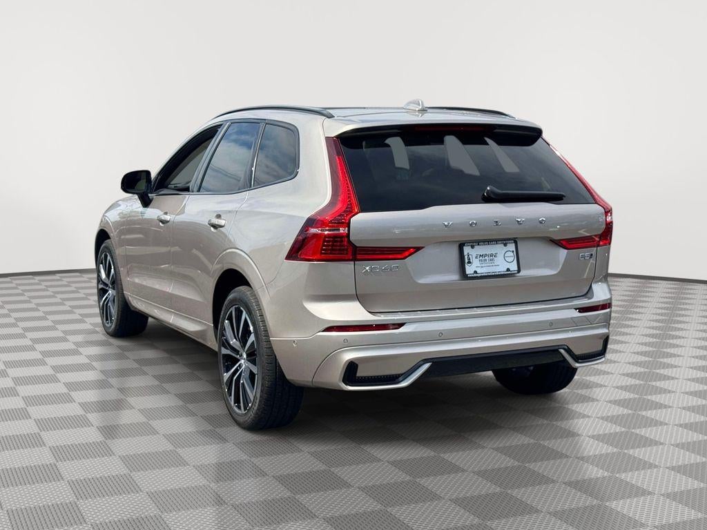 2025 Volvo XC60 B5 Plus