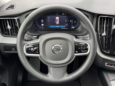 2025 Volvo XC60 B5 Plus