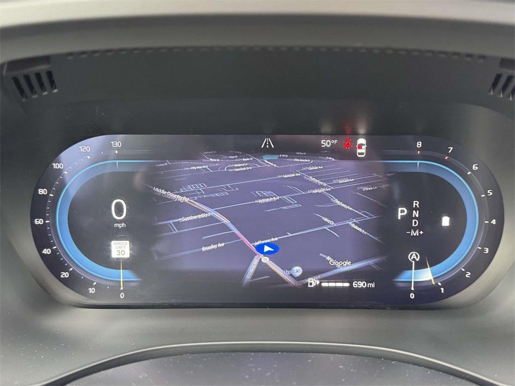 2025 Volvo XC60 B5 Plus
