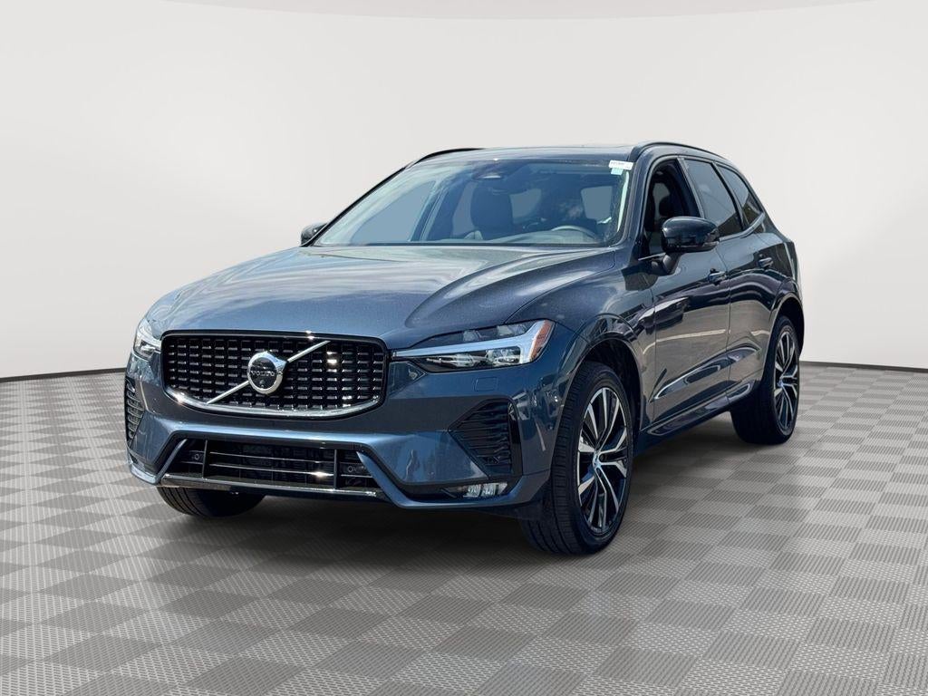 2025 Volvo XC60 B5 Plus