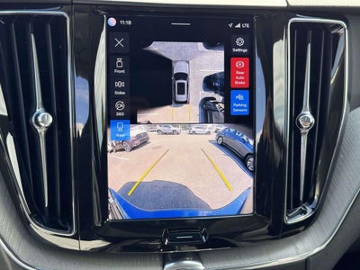 2025 Volvo XC60 B5 Plus